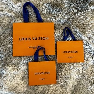 4 Louis Vuitton Shopping Bags